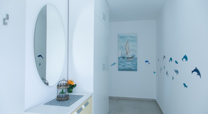 Apartments Navi - Apartment 2 (4+2) Hall across living romm leading to bedrooms